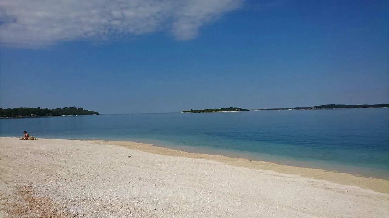 Apartamento Apartman Pula