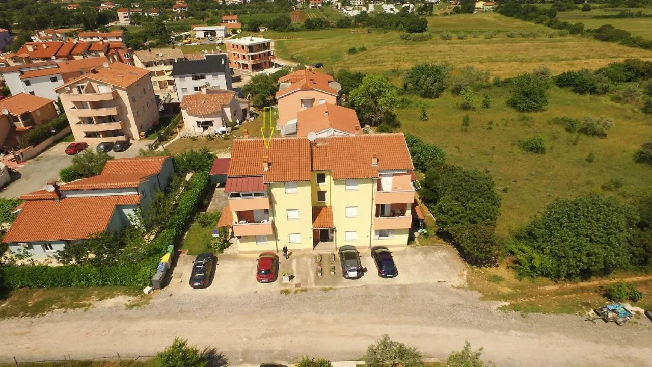 Apartman Pula Apartamento