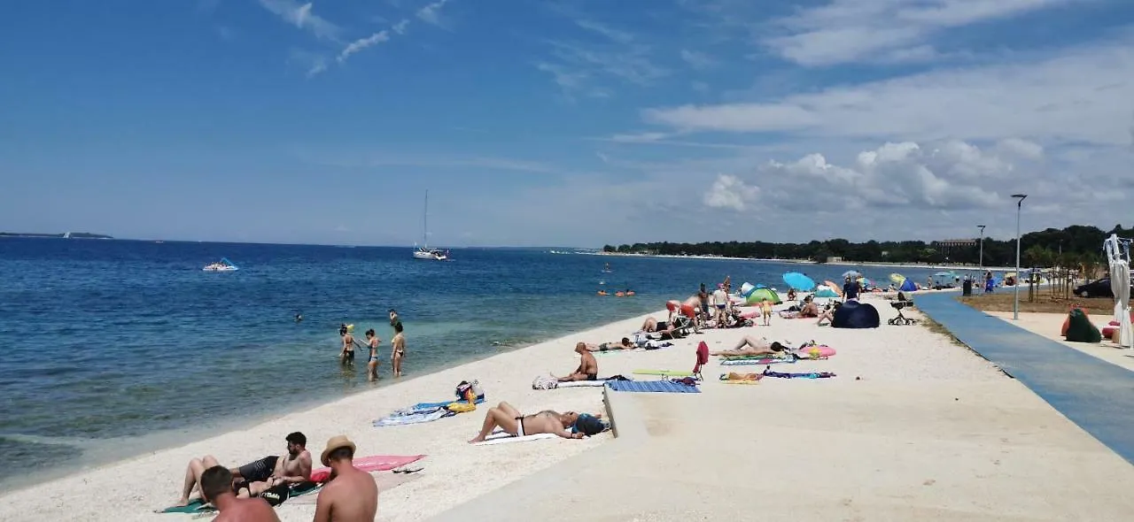 Apartman Pula 0*,  Croatia